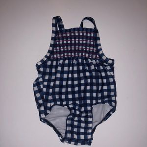 Baby girls bathing suit 👙